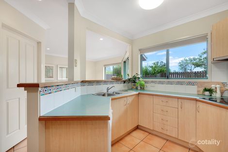 Property photo of 2/33 Eldon Street Indooroopilly QLD 4068