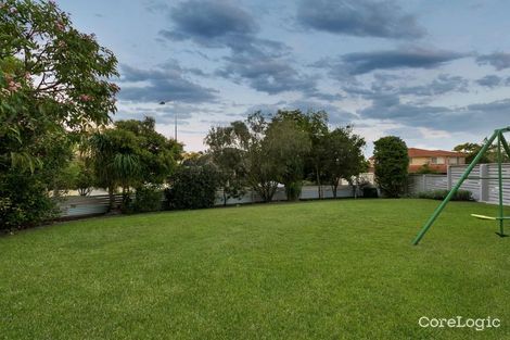 Property photo of 90 McPherson Road Sinnamon Park QLD 4073