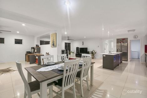 Property photo of 4 Sylvateere Crescent Wakerley QLD 4154