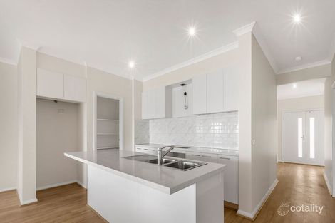 Property photo of 10 Deau Avenue Wollert VIC 3750