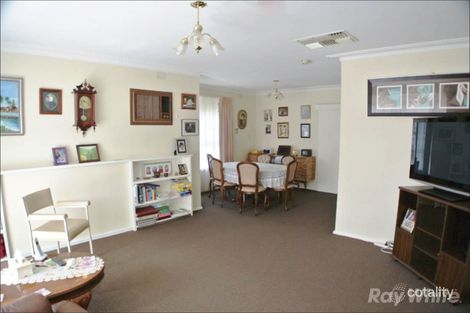 Property photo of 4 Hampstead Crescent Glen Waverley VIC 3150