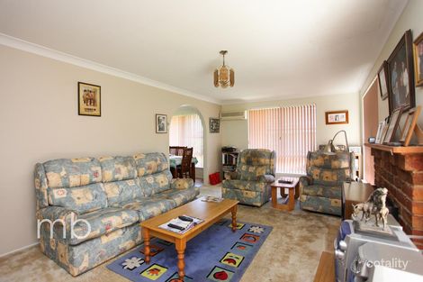 Property photo of 35 Namatjira Crescent Orange NSW 2800