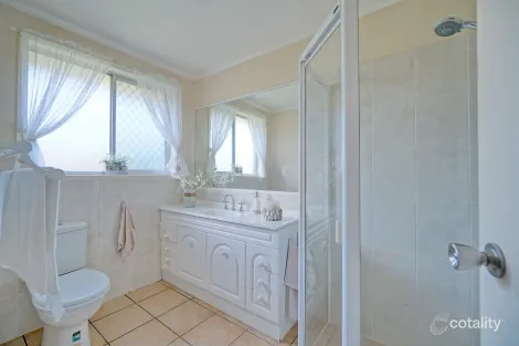 Property photo of 28 Kowree Crescent Maroochydore QLD 4558