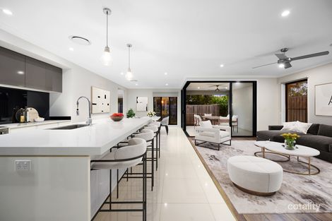 Property photo of 10 Moss Street Helensvale QLD 4212