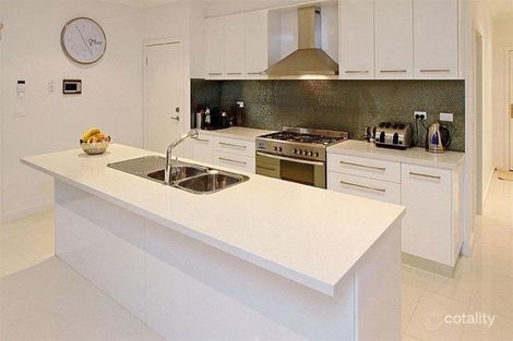 Property photo of 15 Glenorchy Way South Morang VIC 3752