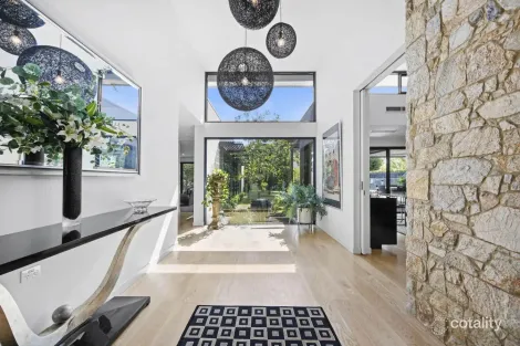 19 Charles St, Mount Eliza, VIC 3930