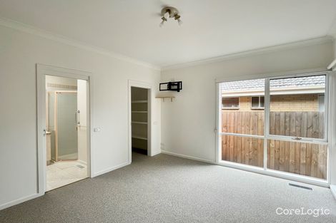 Property photo of 1/27 Spring Road Caulfield South VIC 3162
