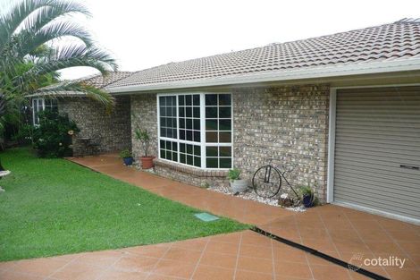 Property photo of 14 Chapman Court Eimeo QLD 4740
