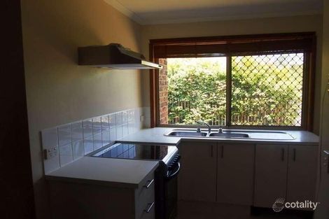 Property photo of 2/13 Ruth Anne Close Labrador QLD 4215