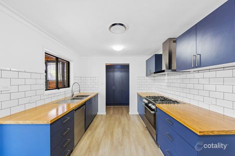 Property photo of 12 Cox Close Buff Point NSW 2262