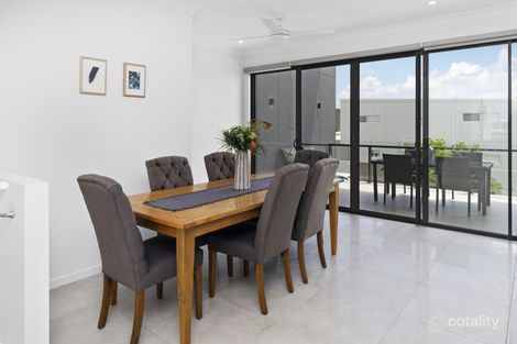 Property photo of 47 Park Cove Boulevard Hope Island QLD 4212