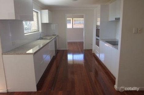 Property photo of 10 Liatoki Street Mansfield QLD 4122