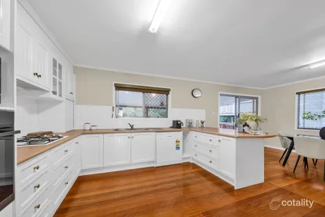 Property photo of 93 Douglas Street Oxley QLD 4075