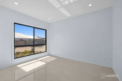 Property photo of 26 Alpine Crescent Banya QLD 4551