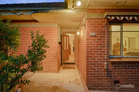 Property photo of 728 Pemberton Street Albury NSW 2640