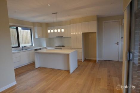 Property photo of 1/17 Binalong Avenue Chadstone VIC 3148
