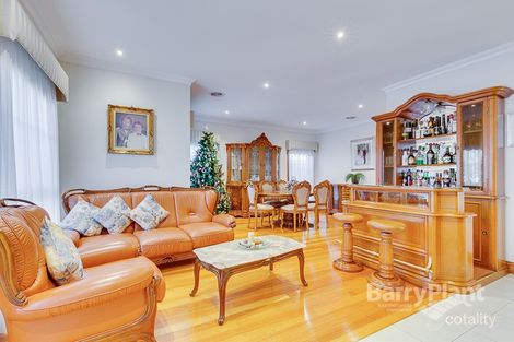 Property photo of 22 Bruce Way Taylors Lakes VIC 3038