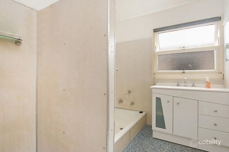 Property photo of 15 Binya Avenue Coolangatta QLD 4225