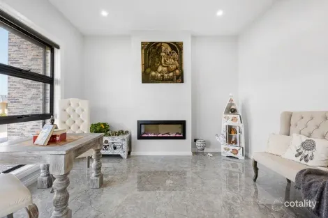 Property photo of 15 Sedge Street Mambourin VIC 3024