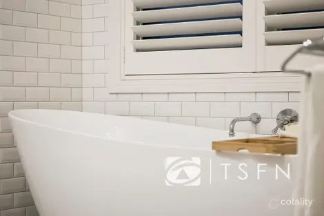 Property photo of 34 Wallaroo Avenue Strathfieldsaye VIC 3551