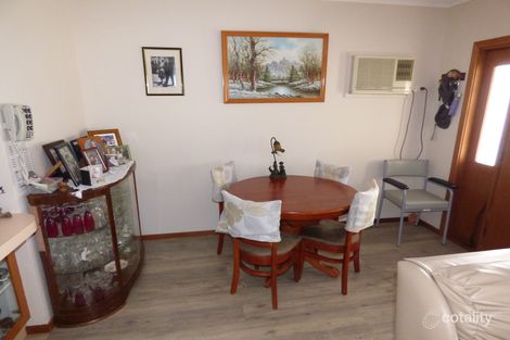 Property photo of 2/2 Baxter Court Moe VIC 3825