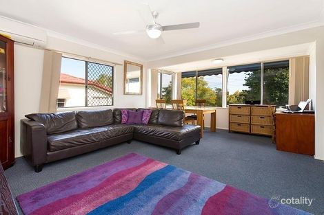 Property photo of 100 Molloy Road Cannon Hill QLD 4170