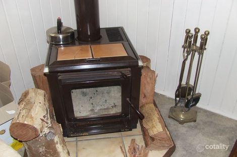 Property photo of 2 Queen Street Abercorn QLD 4627