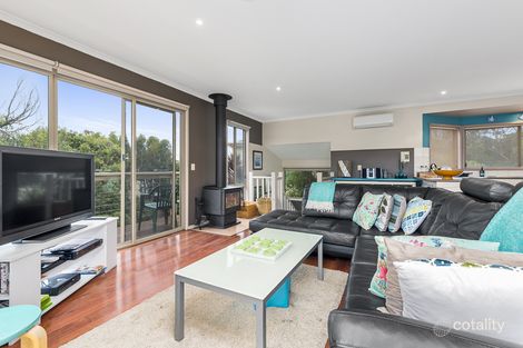 Property photo of 3/9 Great Ocean Road Marengo VIC 3233