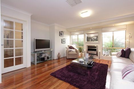 Property photo of 85 Collins Road Willetton WA 6155