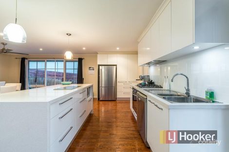 Property photo of 14 Mahon Avenue Beaconsfield VIC 3807