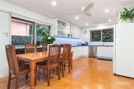 Property photo of 10 Forest Park Road Dingley Village VIC 3172