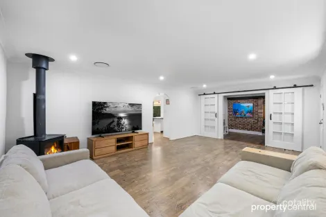 Property photo of 6 Pardalote Place Glenmore Park NSW 2745