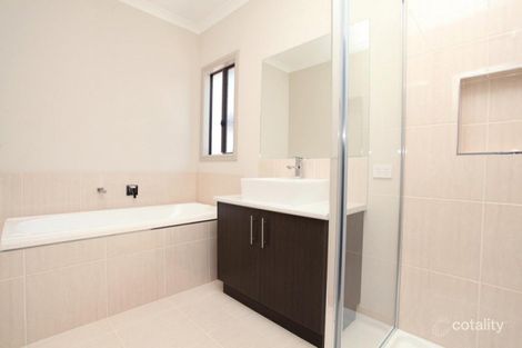 Property photo of 116 Walter Street Ascot Vale VIC 3032