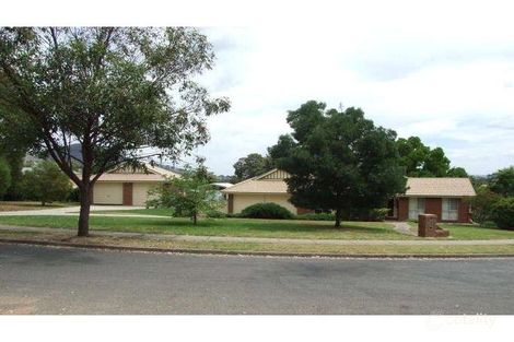 Property photo of 15 McCulloch Crescent West Wodonga VIC 3690