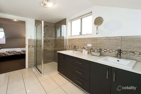 Property photo of 11 Summons Way Warnbro WA 6169