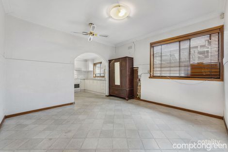 Property photo of 19 Stenhouse Avenue Brooklyn VIC 3012