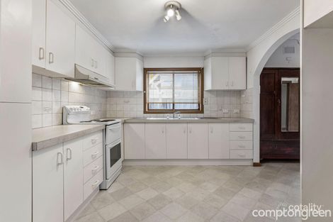 Property photo of 19 Stenhouse Avenue Brooklyn VIC 3012