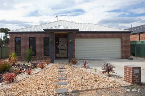 6 Ascot Ct, North Bendigo, VIC 3550