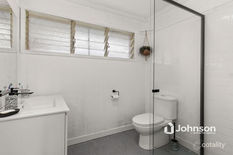 Property photo of 15 Avon Street Leichhardt QLD 4305