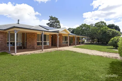 1 Andersson Ct, Highfields, QLD 4352