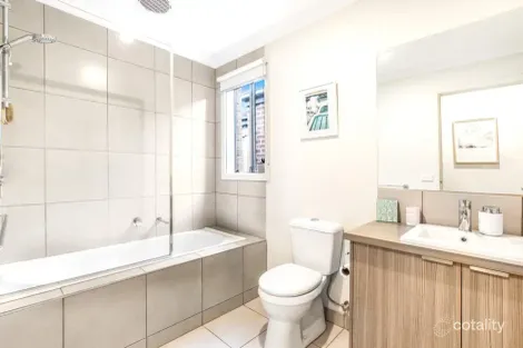 Property photo of 39 Arlington Avenue Pakenham VIC 3810