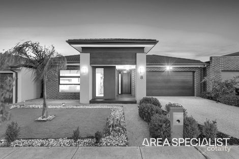 8 Rachel Way, Thornhill Park, VIC 3335