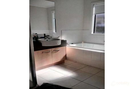 Property photo of 19 Clairview Road Deer Park VIC 3023