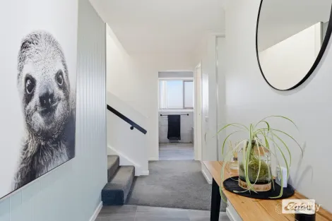 Property photo of 10 Olive Court Miandetta TAS 7310