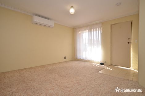 Property photo of 4/1173 Albany Highway Bentley WA 6102