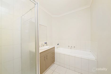 Property photo of 29 Wylie Circuit Burnside Heights VIC 3023