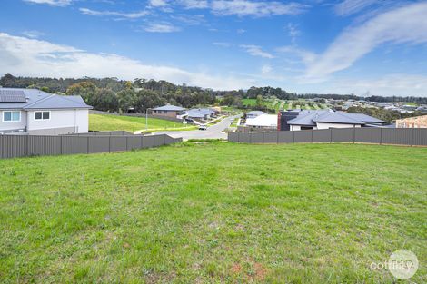 Property photo of 10 Home Valley Chase Brown Hill VIC 3350