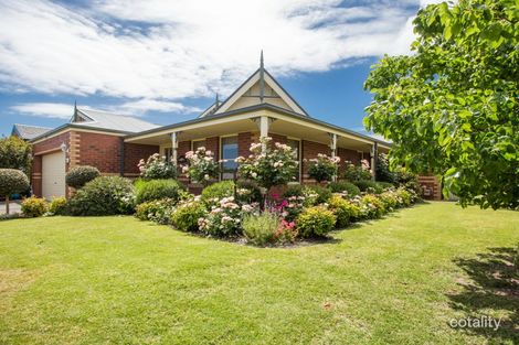 Property photo of 19 Kathleen Crescent Mornington VIC 3931