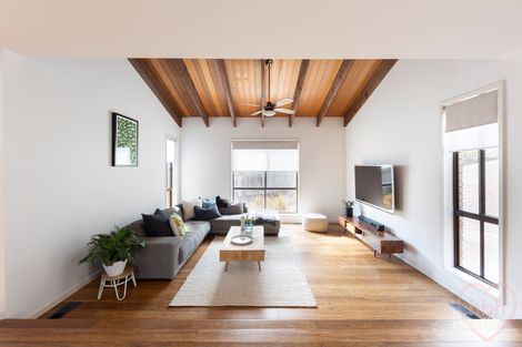 Property photo of 10 Callister Crescent Theodore ACT 2905