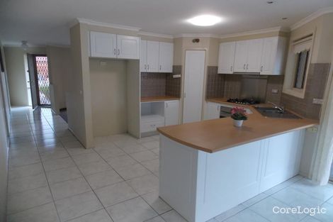 Property photo of 11 Lily Drive Sydenham VIC 3037